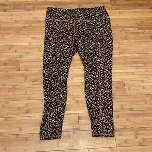 Fabletics cheetah print leggings